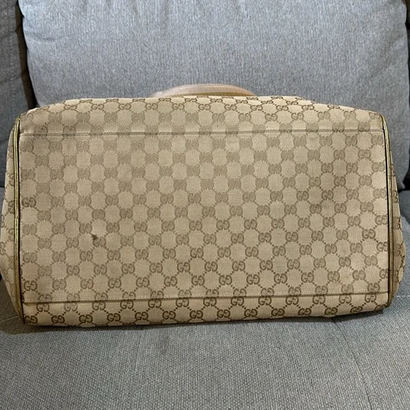 GUCCI BAG - Picture 7 of 16